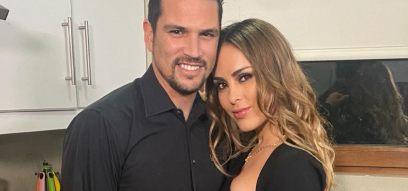 Mark González, Maura Rivera