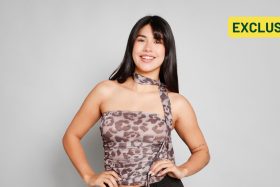 Eskarcita, Scarlette Gálvez, Mundos opuestos