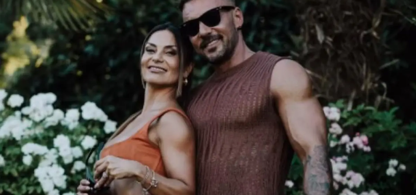 Fabricio Vasconcelos, Mariela Román