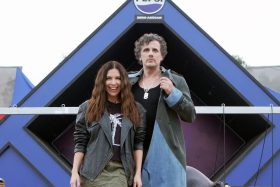 karla constant y sergio largos, mundos opuestos