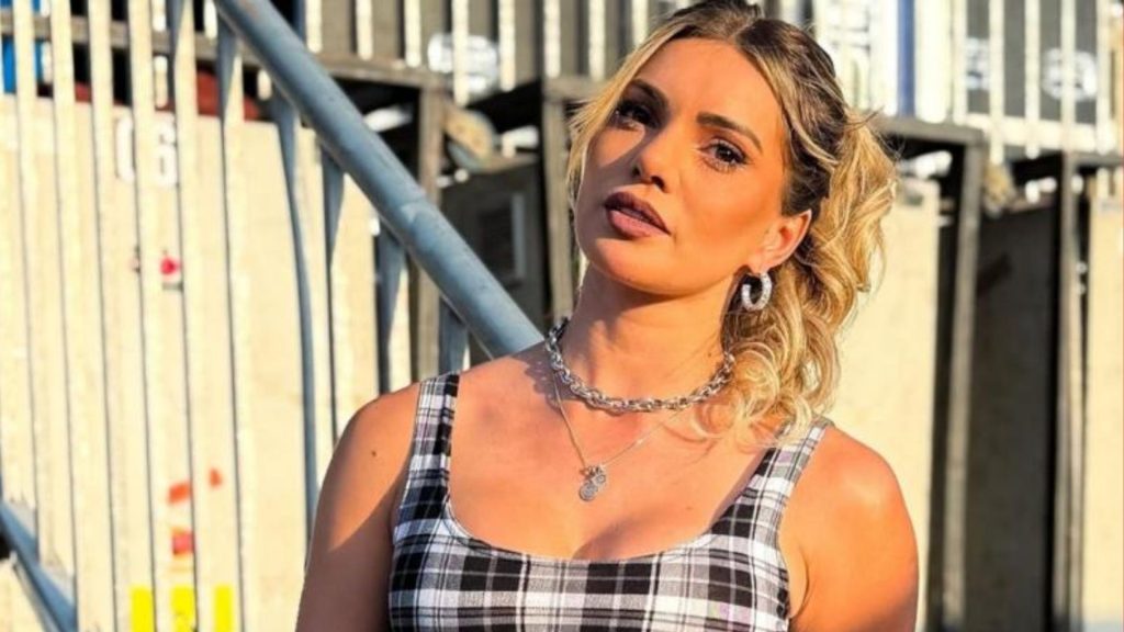 Faloon Larraguibel se sincera sobre su estado emocional tras quiebre con Raimundo Cerda: "La tristeza pesa mucho..."
