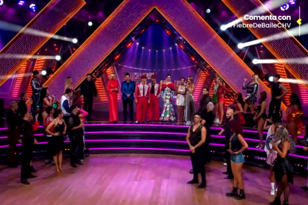 VIDEO | "¡Son exclusivos! ¡Lo lograste!": Se confirma romance de participantes de Fiebre de baile