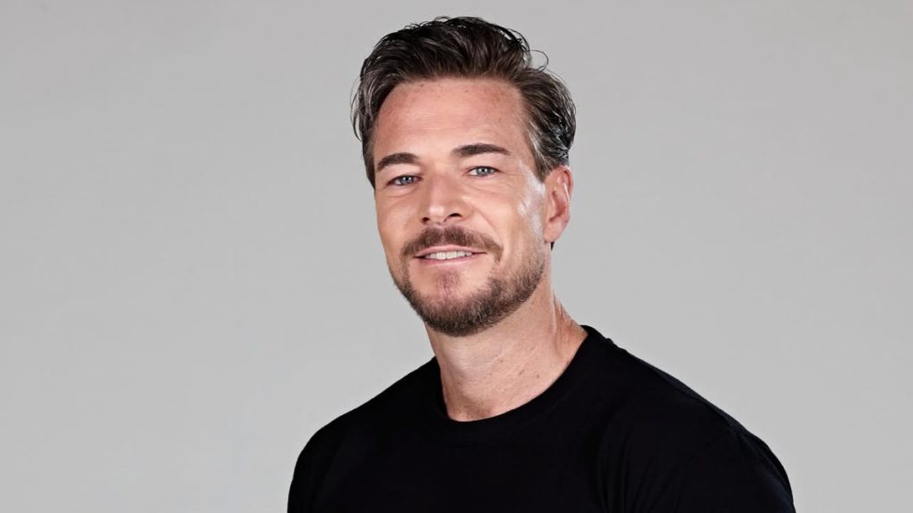 VIDEO | Exchico reality Tony Spina impacta con cambio físico ¡Y respondió con todo!