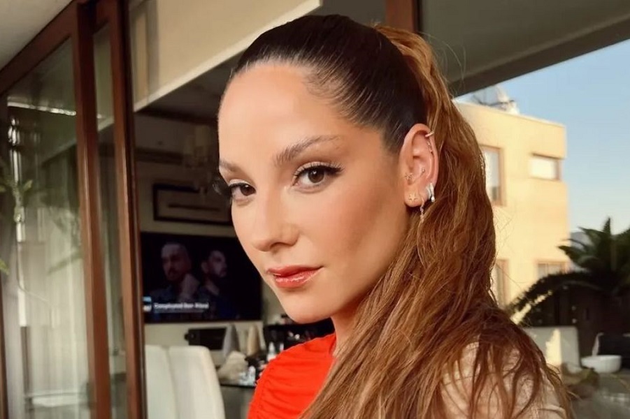 FOTOS | Kel Calderón toma drástica decisión sobre su público pasado ¡Mira lo que hizo!