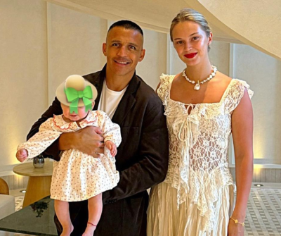 alexandra litvinova y alexis sánchez